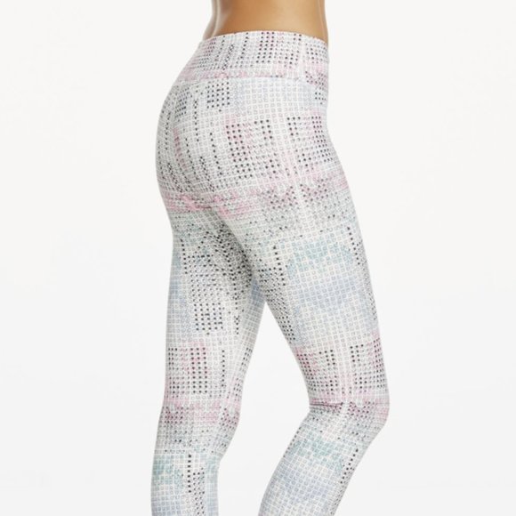FABLETICS Salar Crop Leggings (Arctic print) - Picture 3 of 3